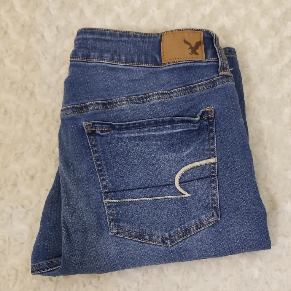 American Eagle super stretch blue skinny jeans